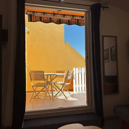 Un Zeste De Soleil - Terrasse - Parking - Clim - De La Roquille - Cap D'agde - Histoire De Clés Apartamento